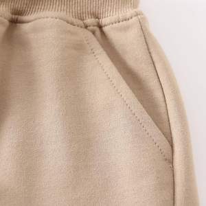 กางเกงวอร์มขาสั้นผ้าฟลีซสำหรับเด็กรุ่นเฮฟลีซผ้าแห้งเร็วเป็นมิตรกับสิ่งแวดล้อม - Product Image 5