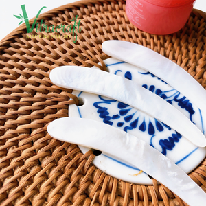 ช้อนสระนมขนาดเล็กที่กําหนดเอง 6.5 ซม. ผลิตจากเปลือกหอยมุกธรรมชาติปลอดภัยสําหรับผิวของคุณผลิตภัณฑ์เครื่องสําอางใหม่ - Product Image 4