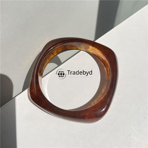 กำไลแฟชั่นทำด้วยมือแบบเรียบง่ายทำจากเรซินเครื่องประดับสไตล์ทันสมัยในชีวิตประจำวันโดย tradebyd - Product Image 5