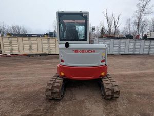 Excavadoras Compactas Usadas Ta.keu.chi TB350R de Alta Eficiencia y Construcción Duradera con Motor Kubota y Bomba HYDAC en Venta - Product Image 4