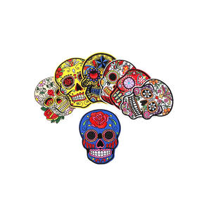 Parches de hermoso diseño a granel personalizados de calidad superior Parches de hierro bordados grandes para ropa - Product Image 3