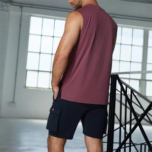 T-shirts musclés personnalisés pour hommes débardeur d'entraînement débardeur en coton sans manches pour hommes débardeur de gymnastique - Product Image 6