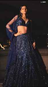 ชุดเลเฮนกาอินเดียที่สวยงามที่สุด ประดับด้วยเลื่อมและงานปักดิ้น  คอลเลคชั่นชุดเลเฮนกาโชลีสำหรับงานแต่งงานและงานเทศกาล - Product Image 4