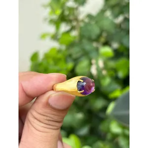 Bague en argent 925 avec améthyste naturelle et technologie d'incrustation à sertissage clos - Product Image 3