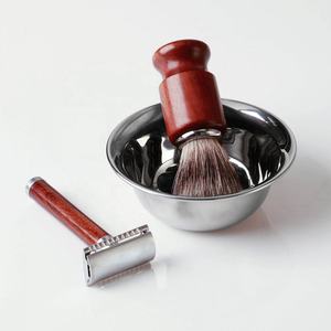 Juego de afeitado tradicional para hombres, afeitado en húmedo, maquinilla de afeitar + cepillo + cuenco y soporte, regalo de Navidad hecho por Zarnab Surgical - Product Image 3