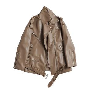 เสื้อโค้ทหนัง PU สะพายไหล่ทรงหลวมสำหรับผู้หญิงเสื้อโค้ทลำลองแจ็คเก็ตหนังเทียมสำหรับฤดูใบไม้ผลิฤดูใบไม้ร่วง - Product Image 2