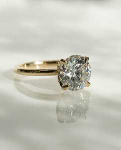 Bague de fiançailles en Moissanite 2 Ct allongée coupe poire pour femme Bague solitaire en Moissanite coupe poire scintillante en argent sterling 925 - Product Image 2