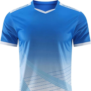 Camiseta de Fútbol Distintiva para Hombre, Uniforme de Fútbol al por Mayor, Colores Personalizados, Ligera, Transpirable, Diseño Prestigioso - Product Image 1