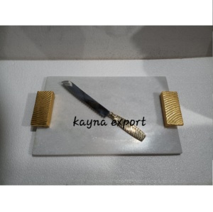 Fancy Decorative Luxury Leaf Branch Handle Tray Metal Brass Platted <b>Texture</b> Design Decoration for Home Tray Restaurant Decor - Product Image 3