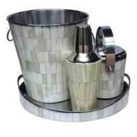 Meilleure vente de seau à glace en métal de style unique en forme ronde avec capacité personnalisée idéal pour les bars mariages utilisation de refroidissement du vin