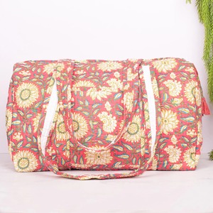 กระเป๋าผ้าควิลท์ลายบล็อกทำด้วยมือกระเป๋าเดินทางแบบสัปดาห์ทำจากผ้าฝ้ายหรูหราเป็นมิตรกับสิ่งแวดล้อมพร้อมความจุขนาดใหญ่ดีไซน์ทนทาน - Product Image 1