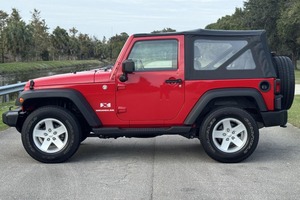 Jeep Wrangler X 4x4 2024 Usado en Buen Estado - Product Image 6