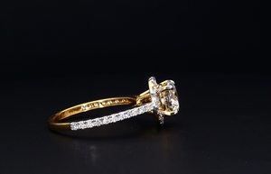 แหวนเพชรเม็ดเดี่ยวรัศมี14K ปลูกในแล็บ1.00กะรัต0.80เพชรเน้นกะรัตได้รับการรับรองสไตล์อินเทรนด์สำหรับงานแต่งงานวันครบรอบ - Product Image 3