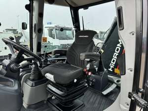 รถแบคโฮล้อเดอร์ HIDROMEK HMK 102B สำหรับขาย รถแบคโฮล้อเดอร์แบบมีล้อ ได้รับการรับรองมาตรฐาน EPA และ CE พร้อมจัดส่ง ซื้อเลย - Product Image 4