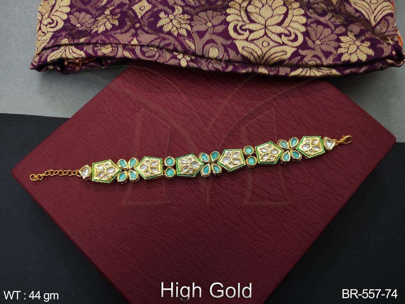 เฟอร์ราซา