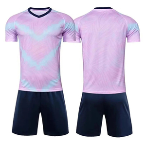 Conjunto de Uniforme de Fútbol Personalizado por Sublimación en Verde Menta y Morado, de Secado Rápido y Transpirable, con Pantalones Cortos para Hombre - Product Image 3