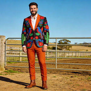 Ensemble de costume western pour homme, couleur rouille orangée, brodé avec des motifs d'oiseaux et de fleurs, style cowboy, blazer et pantalon - Product Image 1