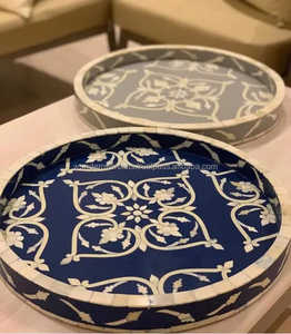 ถาดเสิร์ฟทรงกลมดีไซน์เฉพาะตัว งานฝีมือฝังกระดูก ดีไซน์ทันสมัย หรูหรา สำหรับร้านอาหาร งานแต่งงาน ผู้ส่งออกจากอินเดีย - Product Image 3