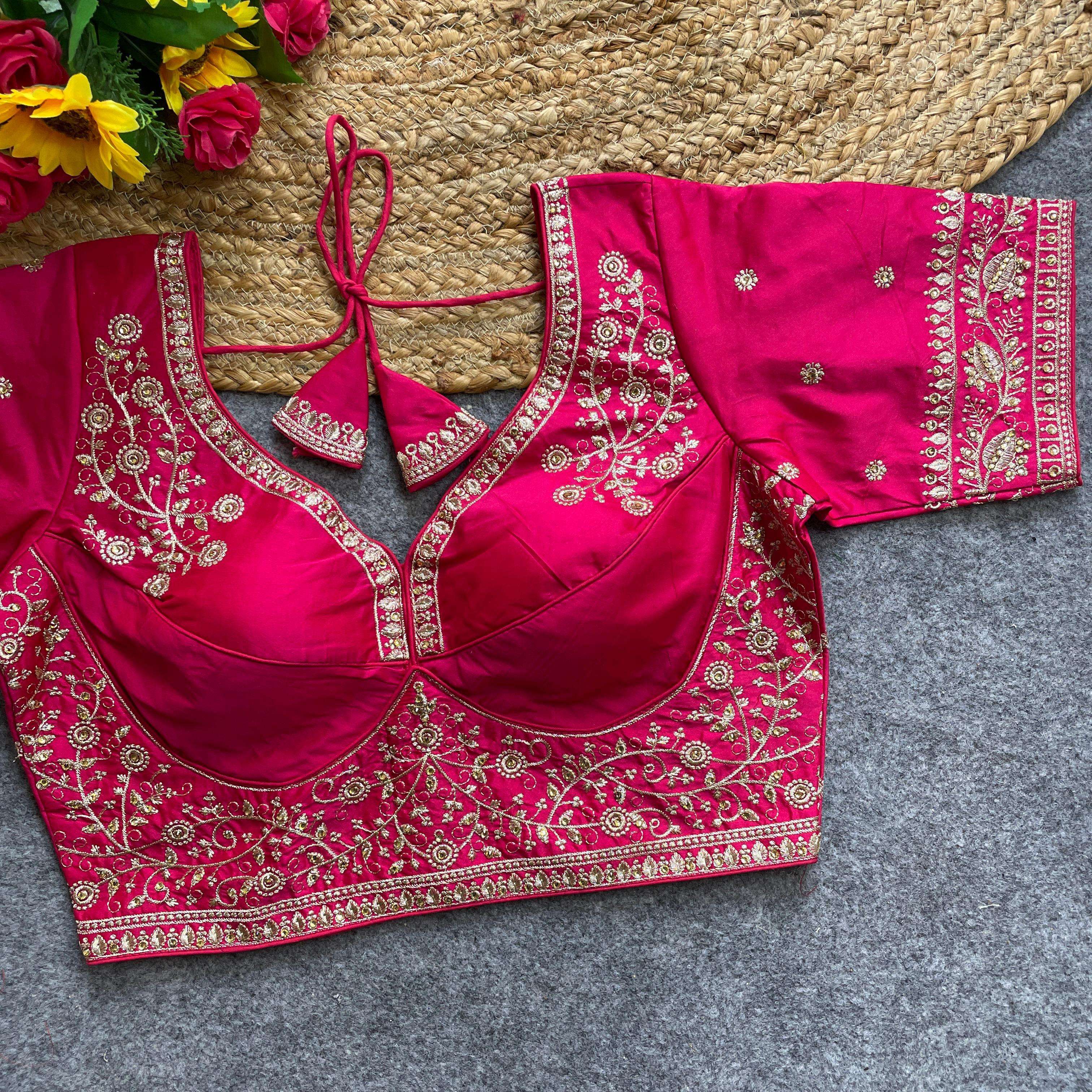 สีแดงม่วง