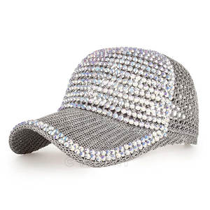 Sombreros con diamantes de imitación MOQ bajo superventas para adultos Color personalizado Último diseño Sombreros con diamantes de imitación a bajo precio - Product Image 1