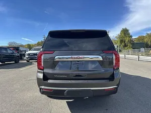 รถ GMC Yukon SLT ปี 2021 สภาพดีเยี่ยม ใช้งานน้อย - Product Image 4