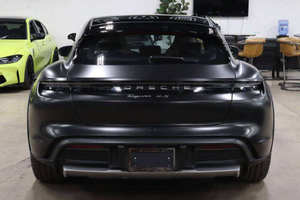 Vehículo Eléctrico Usado 2023 2024 Turismo de Alta Gama con Sistema de Infoentretenimiento Moderno y Fuerte Aceleración EV, Suministrado desde Japón - Product Image 6