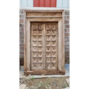 Porta antiga em madeira de teca sólida para a quinta decoração villa de luxo decoração e portas para casas para usar como portas interiores