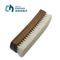 Logo personnalisé Sneaker Shoes Brosse à chaussures en laine de bois Brosse à chaussures en poils de chèvre en laine de bois de hêtre de qualité supérieure pour le nettoyage et le polissage du cuir