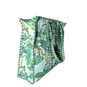 100% Cotton Handblock Printed Floral Design Quilted <b>Tote</b> <b>Bag</b> Shoulder <b>Bag</b> <b>with</b> <b>Zip</b> - Product Image 4