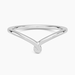 Anillo de diamantes Moissanite hecho a mano con un sutil diseño curvo en plata de ley 925 para uso diario - Product Image 1