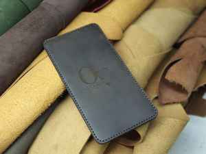 Dossier présentateur de chèques en cuir véritable noir avec logo gaufrage et LBH-0132 de poche de rangement de reçus - Product Image 5