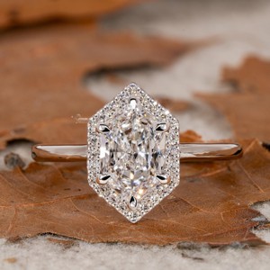Coupe hexagonale allongée avec laboratoire de fiançailles coupe ronde créée bague Halo en diamant bague cadeau d'anniversaire en diamant coupe antique pour elle - Product Image 1