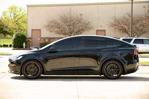 รถยนต์ Model X Plaid ปี 2022 ของแท้ สภาพดี ใช้งานน้อย - Product Image 2