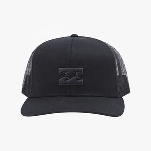 Casquette de camionneur vintage personnalisée en détresse Chapeau à 5 panneaux en maille de coton lavé avec boucle et patch en métal de style bouffant à motif de lettres - Product Image 5