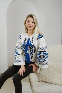 Blusas informales con cuello redondo para mujer con mangas farol bordadas Tops tejidos Elemento de moda simple Nuevo diseño para verano invierno - Product Image 3