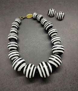 El mejor diseño, collar de cuentas de madera de resina, recién llegado, Gargantilla de moda Vintage de eslabones largos para mujer, collar hecho a mano Natural, alfileres de oro - Product Image 2