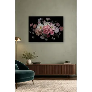 Impression sur toile Fida rose avec rose et papillon sur fond noir - Product Image 2