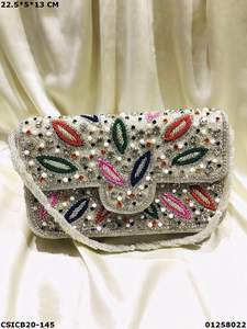 Bolso de noche de diseñador étnico hecho a mano para mujer - Product Image 3