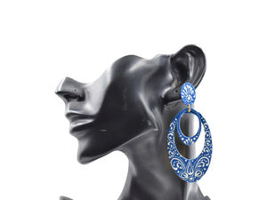 Haute qualité Designer boucle d'oreille bijoux peinture à la main bleu Pottary Design doré mat finition boucle d'oreille pour femmes et filles - Product Image 6