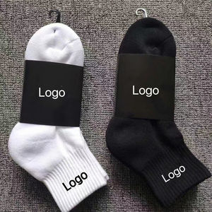 Vente en gros de chaussettes de sport avec logo personnalisé pour hommes 100% coton Broderie sportive décontractée Échantillon gratuit de qualité Logo de manchette d'hiver - Product Image 3