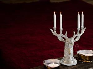 Candélabre en aluminium à 5 bras de conception moderne parfait pour la décoration de maison et de fête de mariage à un prix abordable - Product Image 3