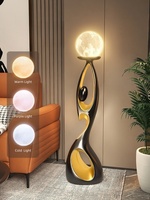 HJ HOME Sculpture d'angle de salon nordique en résine Lampadaire Design moderne minimaliste Art Décoration Lampadaire LED sur pied