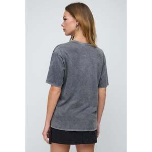 T-shirt basique avec impression de slogan - Product Image 4