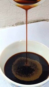 Haute huile grasse de volaille FFA, alimentation animale, utilisation industrielle en quantité en vrac, huile grasse de poulet d'usine d'équarrissage, haute FFA faible humidité - Product Image 2