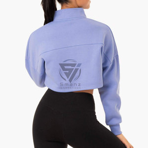 Sweat à capuche court Willow pour femme, style épaules tombantes, coupe ajustée, avec logo personnalisé, 55% coton 45% élasthanne, fermeture éclair intégrale classique - Product Image 3