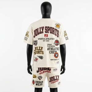 Ensemble t-shirt et short en jersey de coton premium 200 GSM pour homme, couleur crème, avec logo personnalisé imprimé, ensemble de jogging pour homme - Product Image 4