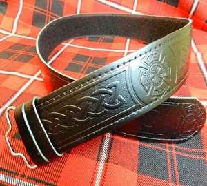 Cinturón de Cuero para Kilt Escocés con Grabado Celtico, Cinturón Ajustable de Cuero Genuino - Product Image 1