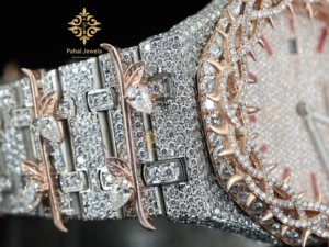 Montre de luxe personnalisée, design épineux, sertissage complet en moissanite, cadran romain, style hip-hop, pour les soirées, montre de luxe durable - Product Image 5