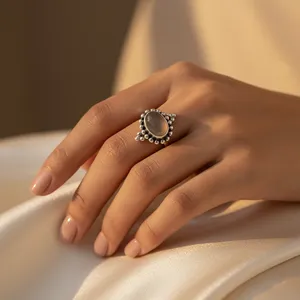 Anillo Vintage de Plata de Ley 925 con Piedra Lunar para Mujer, Engaste de Corona, Joyería de Plata Antigua, Regalo - Product Image 2