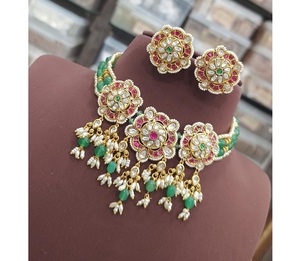 Conjunto de Gargantilla Chapada en Oro de Calidad Premium con Piedra Doble, Joyería India para Mujeres y Niñas - Product Image 1